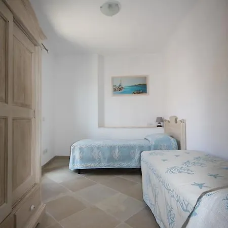 Le 9 Gocce Seaview Apartment Palau Exterior photo